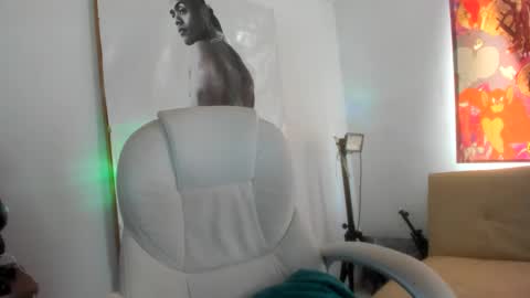 dimitry kyle mucle online show from February 5, 2025, 2:26 pm