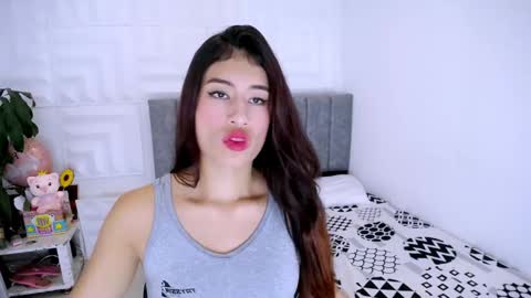 DINA online show from March 8, 2025, 4:06 pm