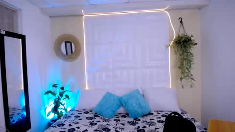 DINA online show from March 10, 2026, 4:23 pm