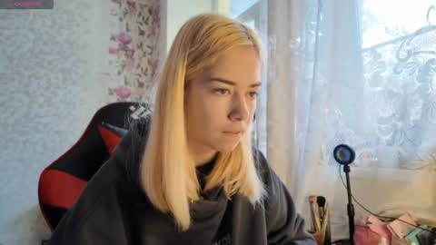 Snapshot of dinorahmroczkowski chatting on October 11, 2025, 7:18 am dinorahmroczkowski online show from October 11, 2025, 7:18 am