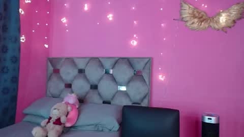 Snapshot of dione_sexyy chatting on December 7, 2024, 2:42 am IG dionemontecarlo19 online show from December 7, 2024, 2:42 am