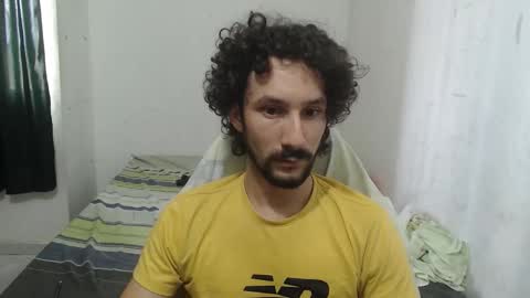 Henry online show from September 28, 2025, 2:44 pm