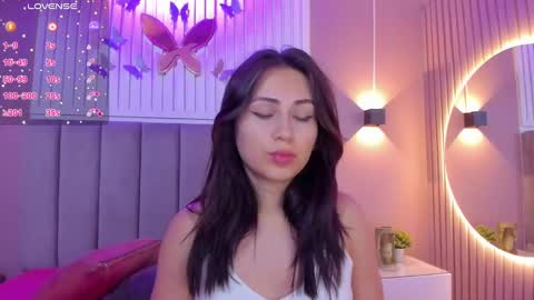 Cristal  online show from February 5, 2025, 3:45 am