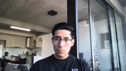 dioslatino online show from November 10, 2025, 2:38 pm