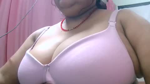 dipa2345 online show from December 20, 2025, 5:25 am