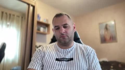 direwolf91 online show from December 22, 2024, 8:49 am