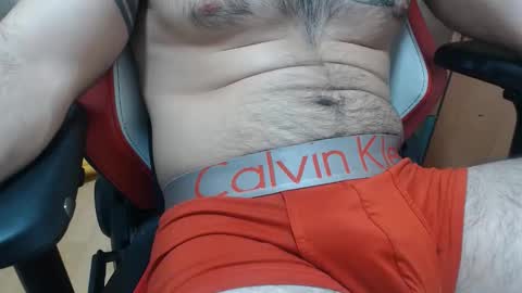 Snapshot of dirfocus chatting on November 18, 2025, 5:01 am Z online show from November 18, 2025, 5:01 am