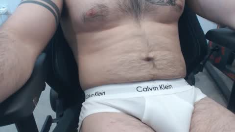 Z online show from April 21, 2026, 3:28 pm