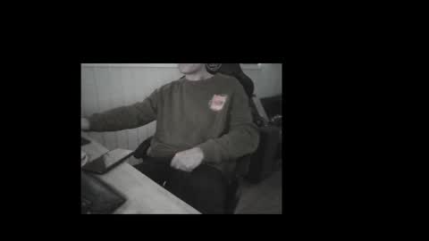 Snapshot of dirkdigglerofficial chatting on February 14, 2026, 9:17 am dirkdigglerofficial online show from February 14, 2026, 9:17 am