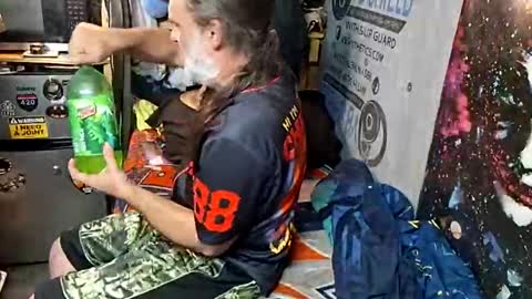 dirtmcgirt82 online show from February 8, 2026, 5:11 am