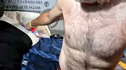 dirtmcgirt82 online show from April 23, 2026, 6:14 am