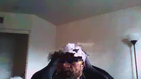 Snapshot of dirtrider15 chatting on April 6, 2026, 5:47 pm dirtrider15 online show from April 6, 2026, 5:47 pm