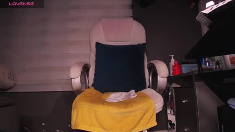 dirty_27cms online show from September 20, 2025, 10:33 pm