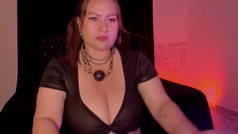 Violet online show from December 2, 2025, 5:57 am