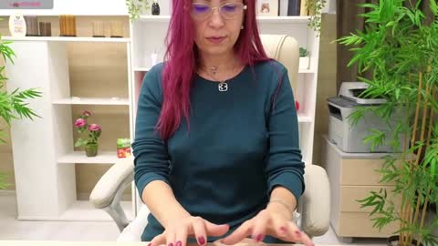 dirty_mature online show from January 10, 2025, 7:35 am