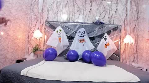 MIA  online show from October 31, 2025, 11:44 am