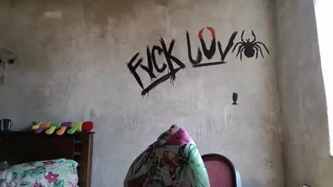 dirty model online show from February 27, 2026, 5:24 pm