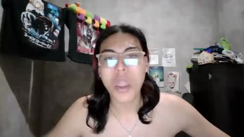 dirty model online show from May 29, 2026, 11:41 am