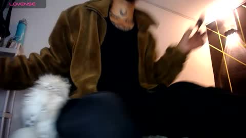 I just want to be happy online show from December 21, 2025, 4:41 am