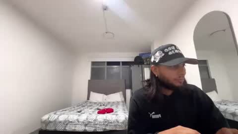 dirtybivessecret online show from January 6, 2026, 4:05 am