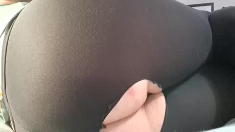 Daisy Wylde online show from March 27, 2026, 3:34 am