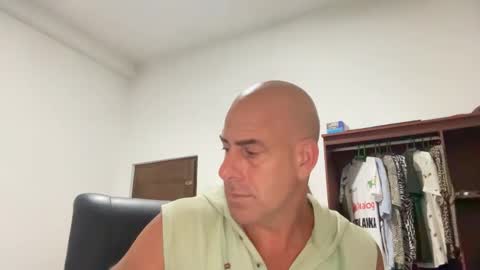 Dirtydanlondon online show from February 6, 2025, 12:37 pm