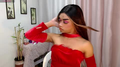 Ivana  Yanna and Elisha online show from December 17, 2025, 9:37 am