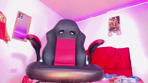 Snapshot of dirtygamesnaomy chatting on January 28, 2025, 9:19 am Naomy online show from January 28, 2025, 9:19 am