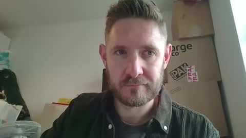 Snapshot of dirtylondon729 chatting on May 11, 2026, 12:33 pm Exhibitionist Ben online show from May 11, 2026, 12:33 pm