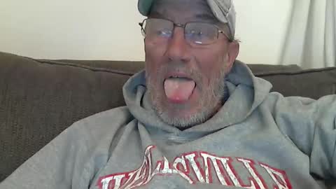 Snapshot of dirtynastyoldman chatting on October 30, 2025, 1:40 am dirtynastyoldman online show from October 30, 2025, 1:40 am