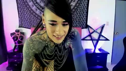 ONIX  online show from February 4, 2025, 8:28 pm