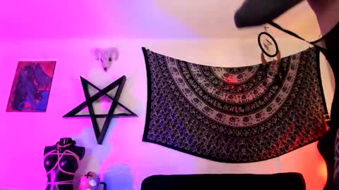 ONIX  online show from March 6, 2026, 11:23 pm