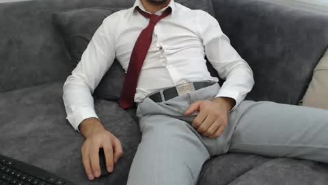 dirtyybooyy77 online show from November 2, 2025, 11:12 am