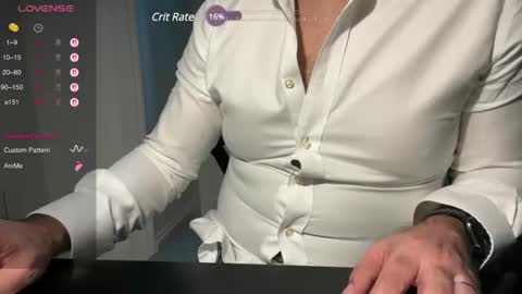 Discreet Guy online show from March 4, 2025, 3:37 pm