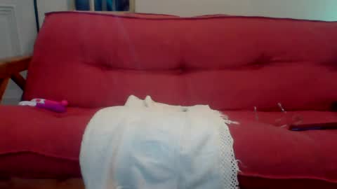 Snapshot of discretopasivo chatting on June 14, 2026, 2:24 am discretopasivo online show from June 14, 2026, 2:24 am