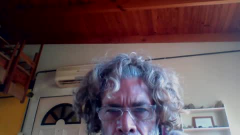 Snapshot of discretopasivo chatting on June 14, 2026, 2:52 pm discretopasivo online show from June 14, 2026, 2:52 pm