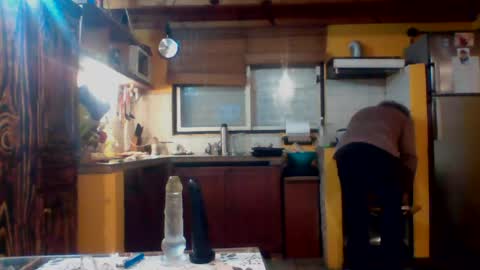 Snapshot of discretopasivo chatting on June 23, 2026, 12:08 am discretopasivo online show from June 23, 2026, 12:08 am