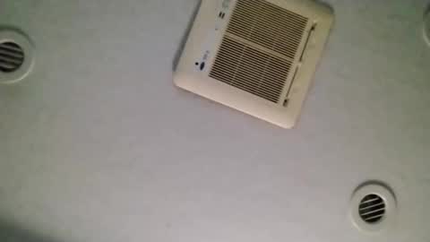 Snapshot of disgracedroyaljewel chatting on November 28, 2025, 9:56 am JoelsJewel online show from November 28, 2025, 9:56 am