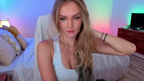 Snapshot of disney__princess chatting on May 27, 2026, 5:15 am JASMINE online show from May 27, 2026, 5:15 am