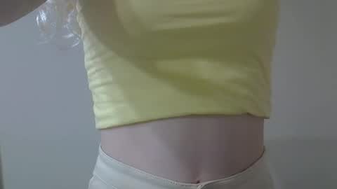 DitaMilton online show from November 7, 2025, 7:03 pm