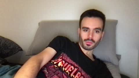 Snapshot of divan1000 chatting on December 14, 2024, 12:55 pm divan1000 online show from December 14, 2024, 12:55 pm