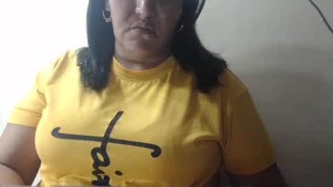 Snapshot of diviina chatting on June 7, 2026, 4:55 pm diviina online show from June 7, 2026, 4:55 pm