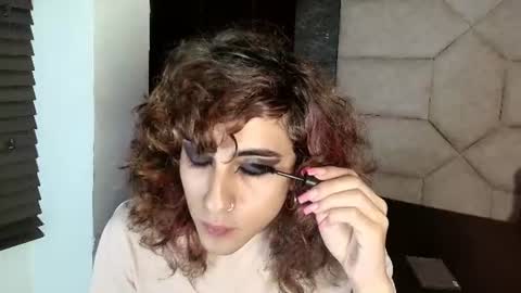 Snapshot of divine____ chatting on June 13, 2026, 8:18 pm DIVINE online show from June 13, 2026, 8:18 pm