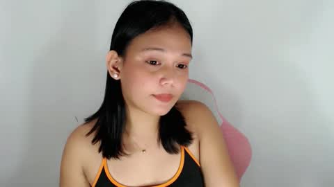 Crystal mae online show from May 29, 2026, 6:28 pm