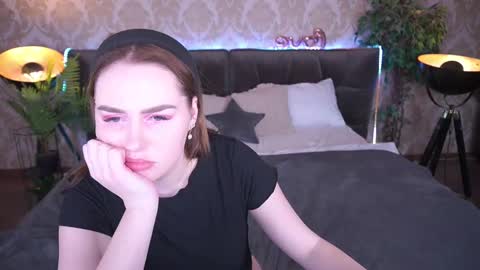 DivineJasss online show from February 23, 2025, 11:47 pm