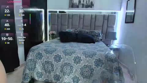 divinepearl online show from September 10, 2025, 6:52 pm