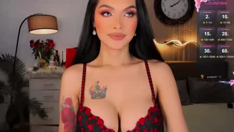 Snapshot of divinequeen chatting on July 27, 2026, 3:30 pm online show from July 27, 2026, 3:30 pm