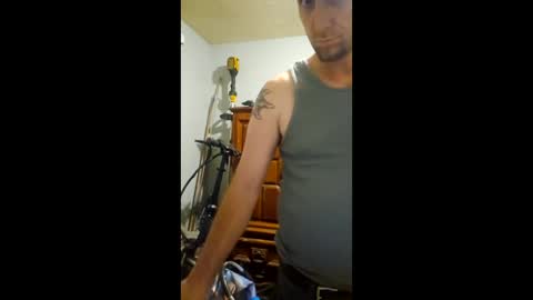 Snapshot of dix_yadown chatting on April 16, 2026, 11:00 am dix_yadown online show from April 16, 2026, 11:00 am