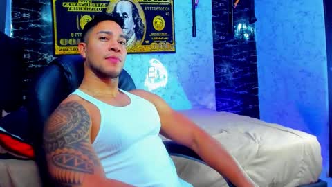 Dixon online show from October 18, 2025, 2:36 am