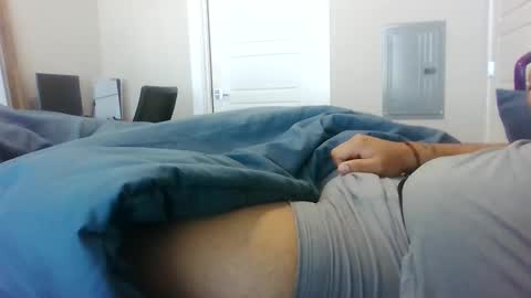 dj9469615 online show from September 21, 2025, 2:08 pm